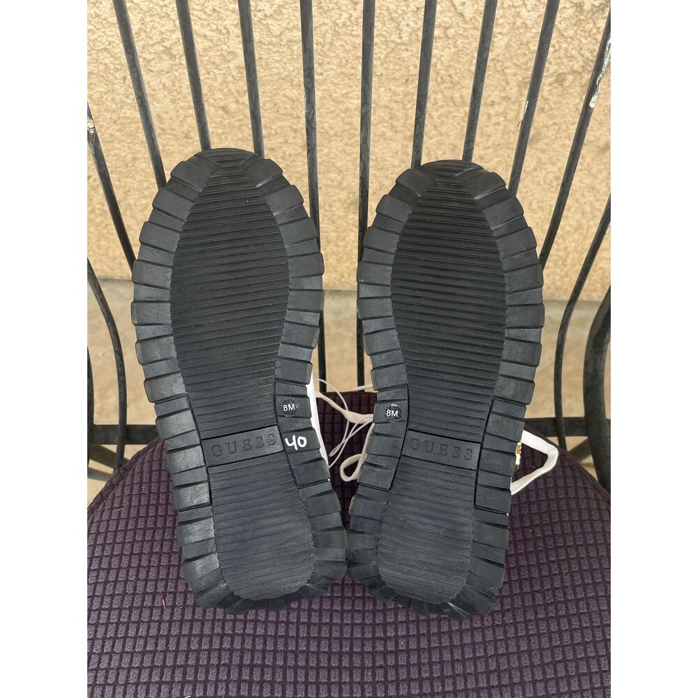 New Guess WGLADAY Sneakers Size 8 - Picture 6 of 7